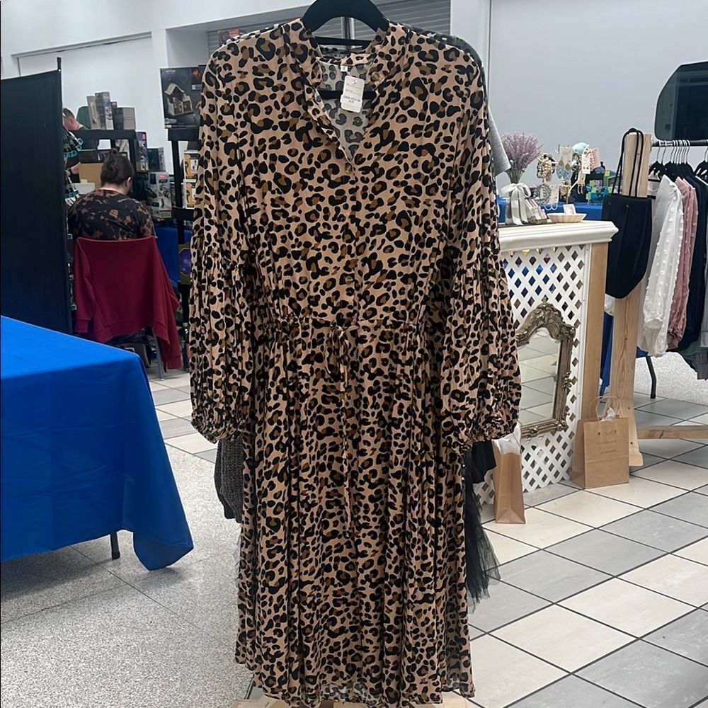 Leopard Print Long Sleeve Dress